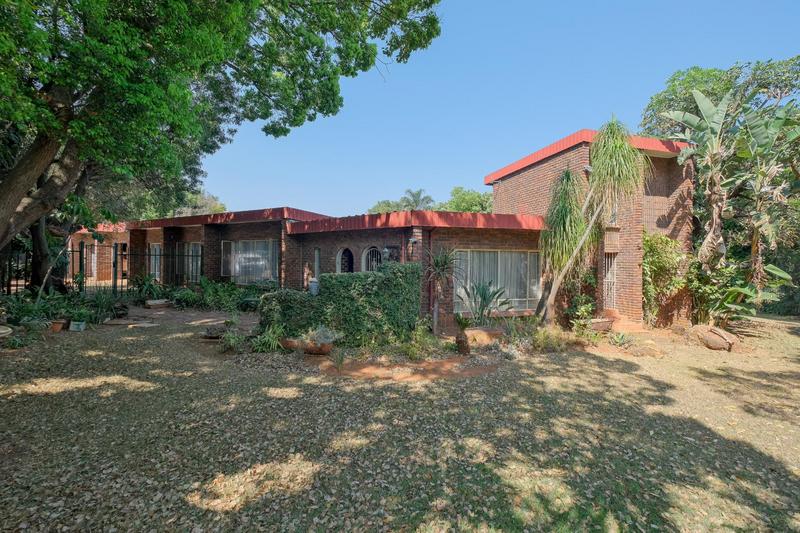 5 Bedroom Property for Sale in Murrayfield Gauteng