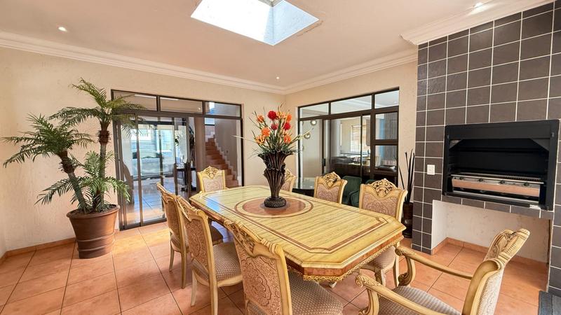 4 Bedroom Property for Sale in Blue Valley Golf Estate Gauteng