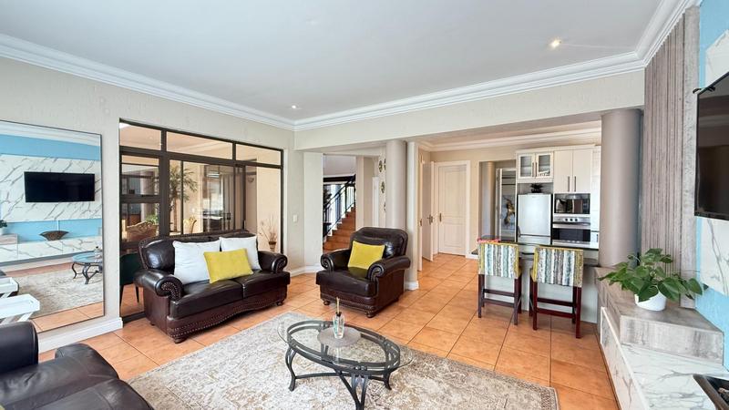 4 Bedroom Property for Sale in Blue Valley Golf Estate Gauteng