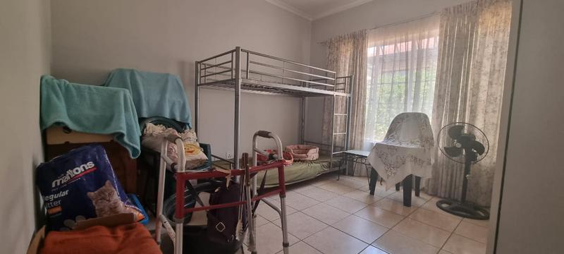 2 Bedroom Property for Sale in Theresa Park Gauteng