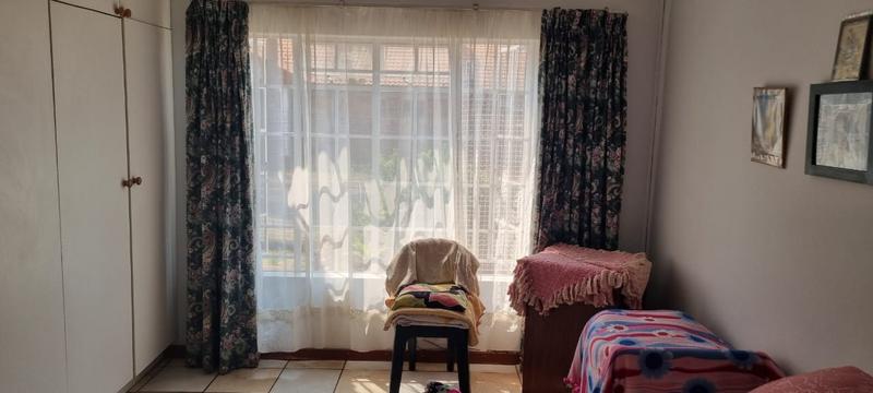 2 Bedroom Property for Sale in Theresa Park Gauteng