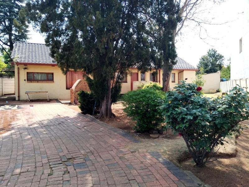 4 Bedroom Property for Sale in Kibler Park Gauteng