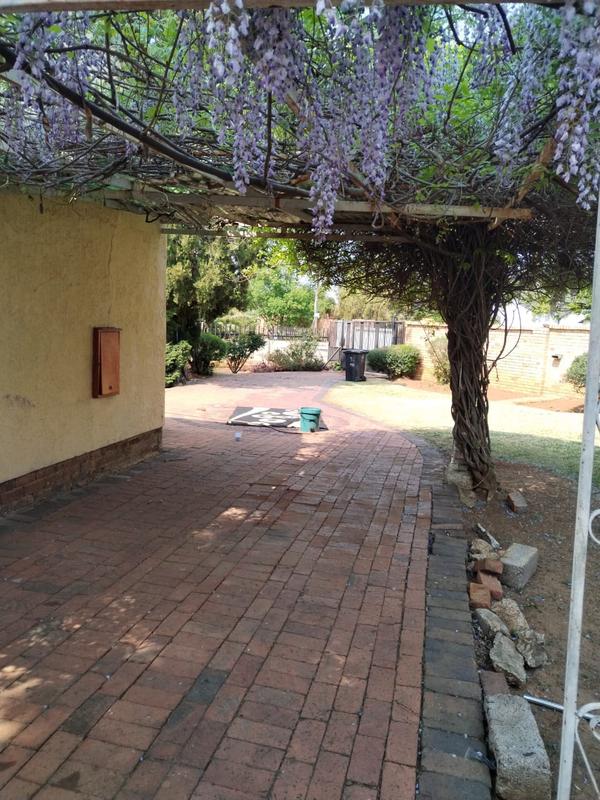 4 Bedroom Property for Sale in Kibler Park Gauteng