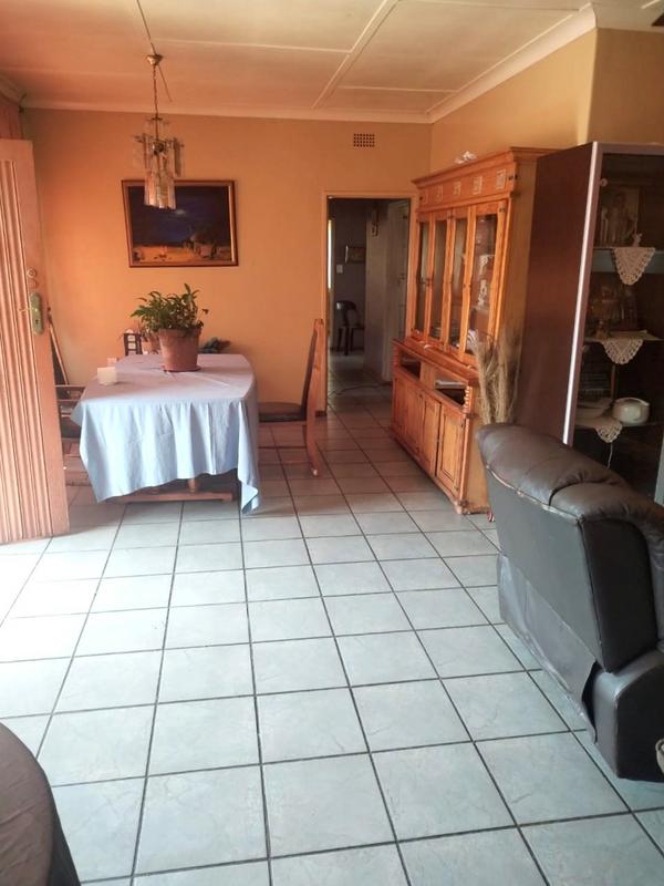 4 Bedroom Property for Sale in Kibler Park Gauteng