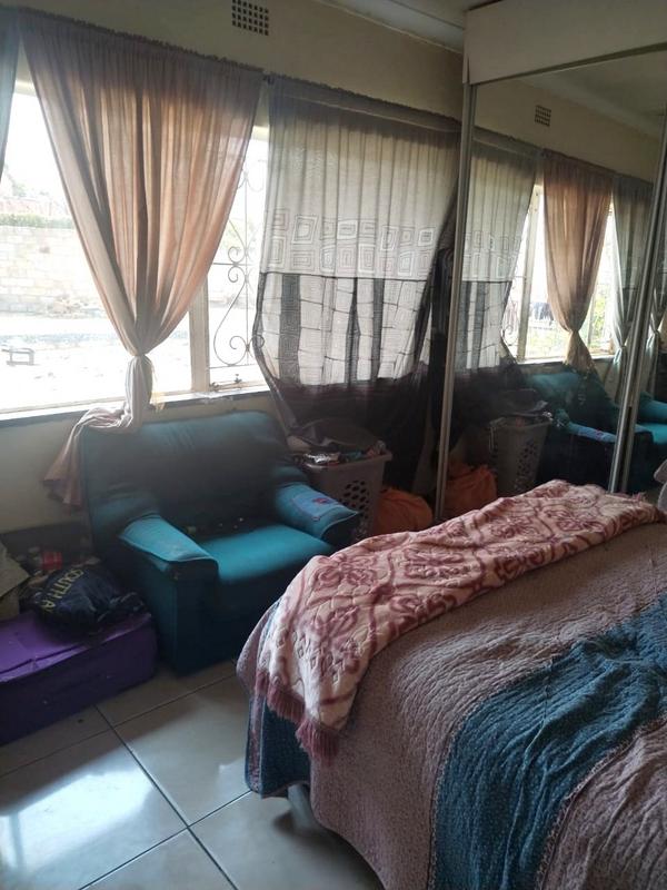 4 Bedroom Property for Sale in Kibler Park Gauteng