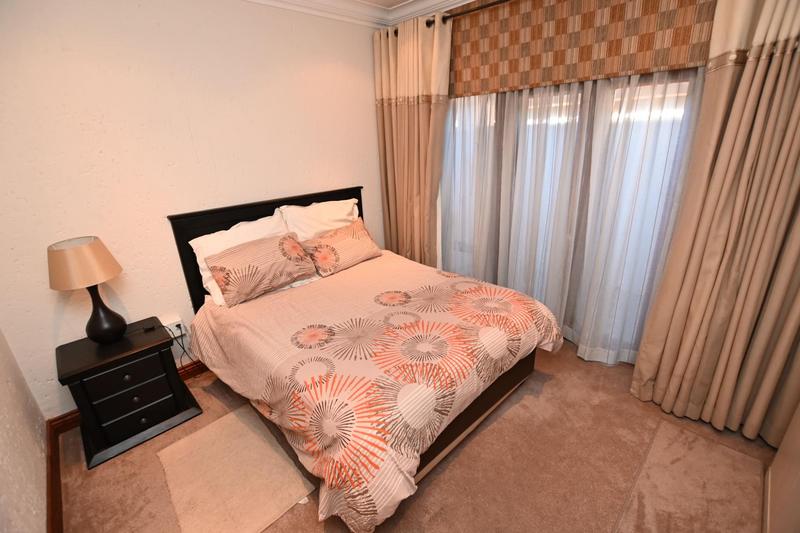 To Let 2 Bedroom Property for Rent in Morningside Gauteng