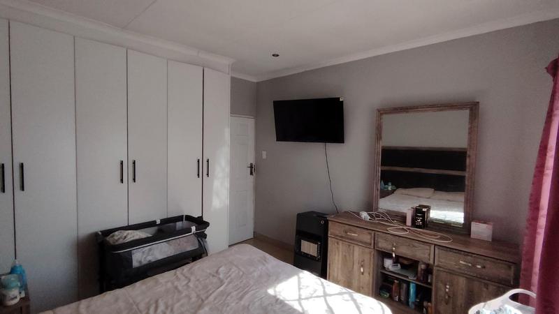 To Let 3 Bedroom Property for Rent in Springs Gauteng