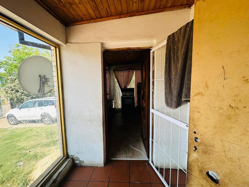 10 Bedroom Property for Sale in Delville Gauteng