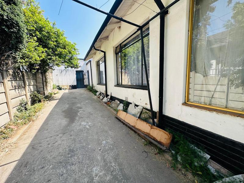 10 Bedroom Property for Sale in Delville Gauteng