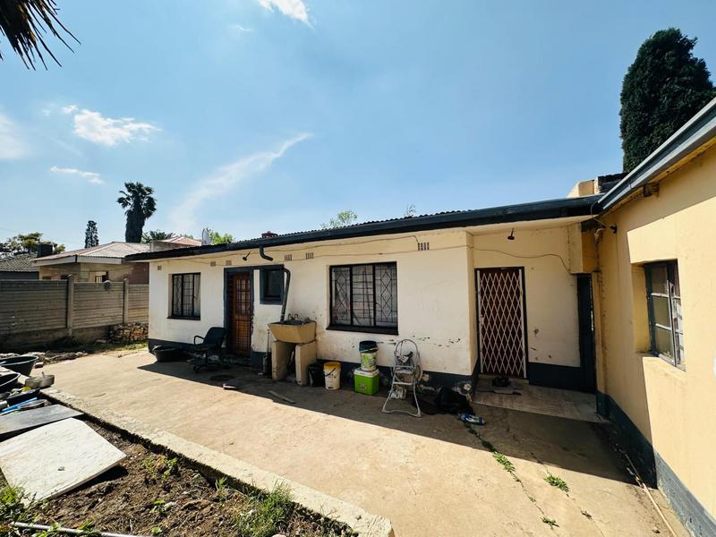 10 Bedroom Property for Sale in Delville Gauteng