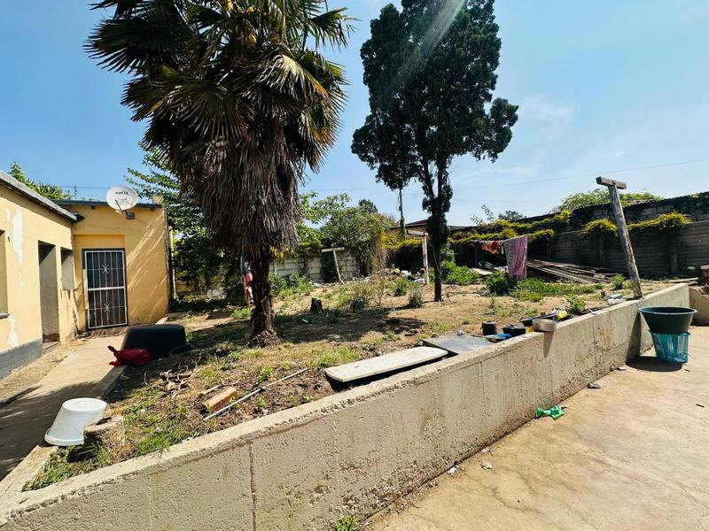 10 Bedroom Property for Sale in Delville Gauteng