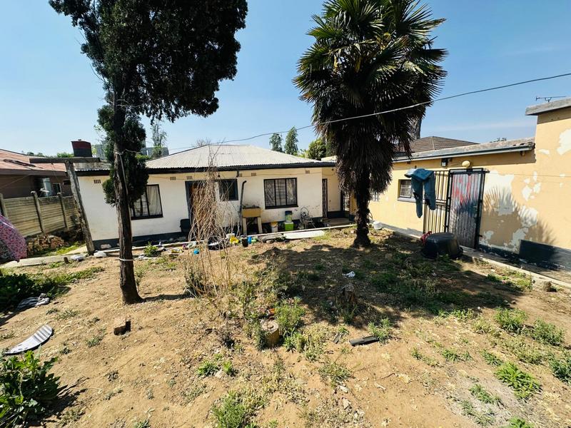 10 Bedroom Property for Sale in Delville Gauteng