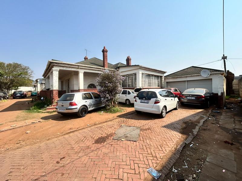 12 Bedroom Property for Sale in Springs Gauteng