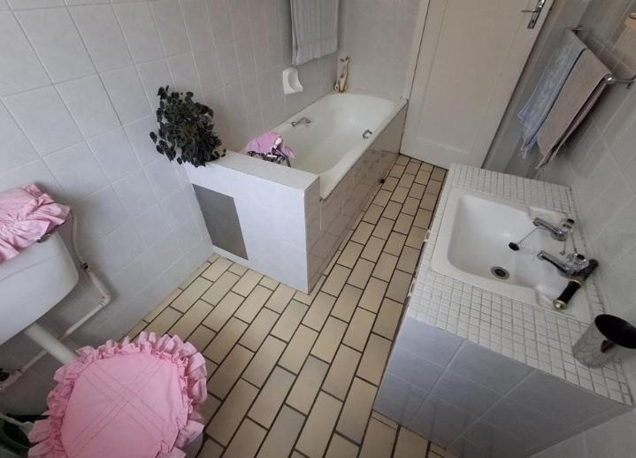6 Bedroom Property for Sale in Bezuidenhout Valley Gauteng