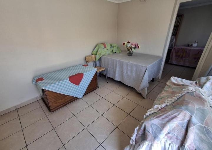 6 Bedroom Property for Sale in Bezuidenhout Valley Gauteng