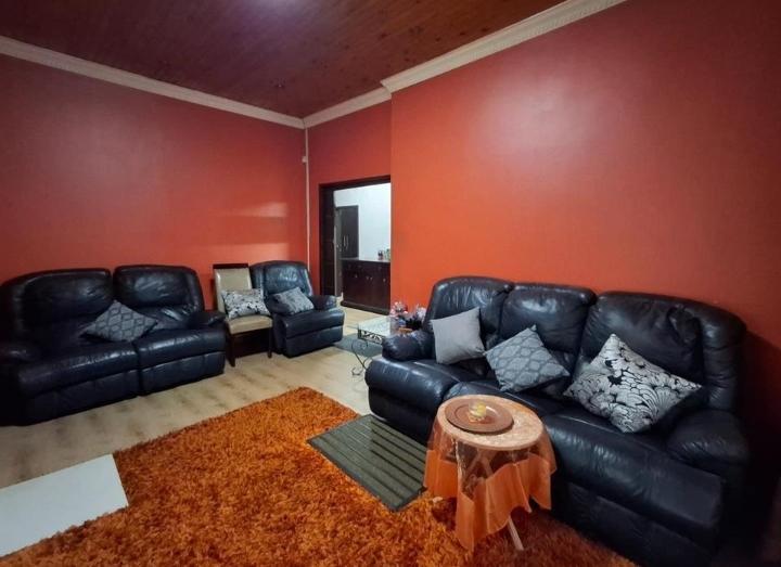 5 Bedroom Property for Sale in Bezuidenhout Valley Gauteng