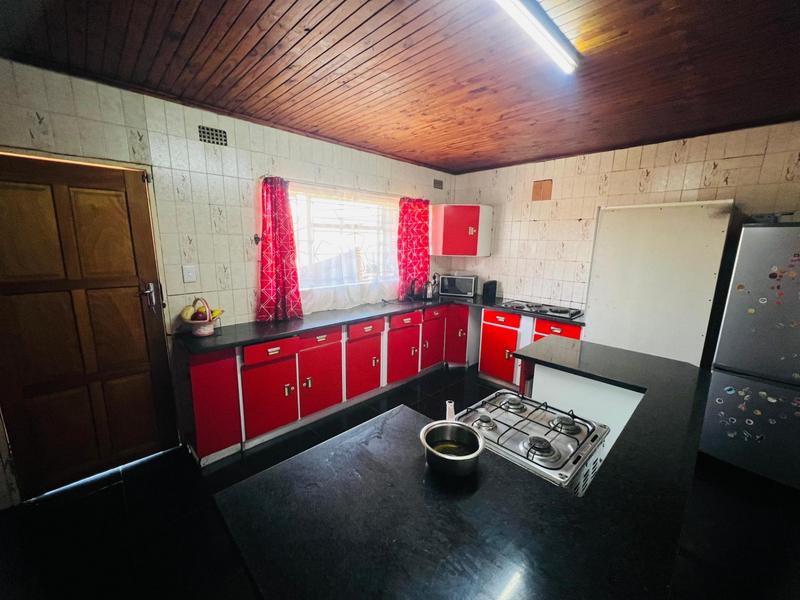 8 Bedroom Property for Sale in Laudium Gauteng