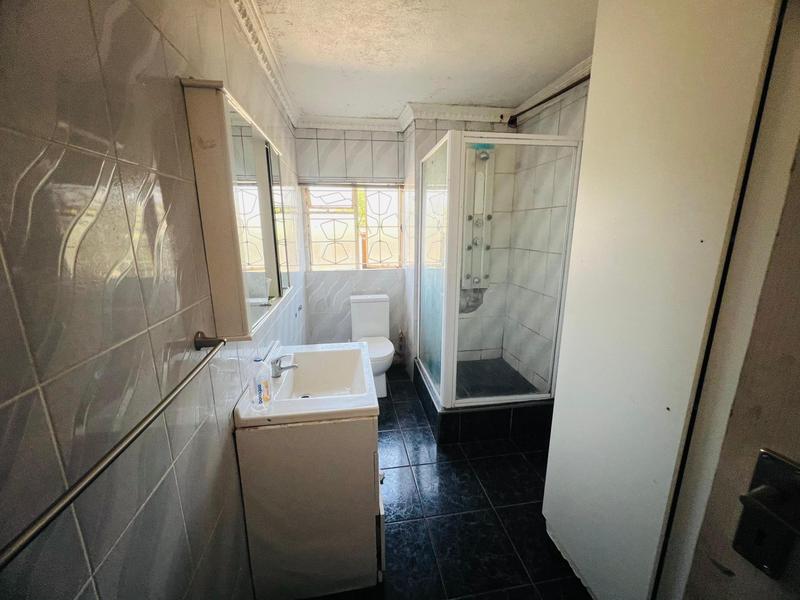 8 Bedroom Property for Sale in Laudium Gauteng