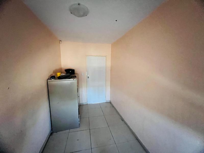 8 Bedroom Property for Sale in Laudium Gauteng