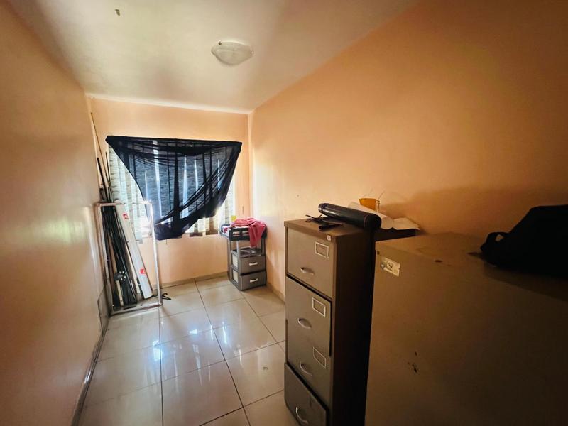 8 Bedroom Property for Sale in Laudium Gauteng