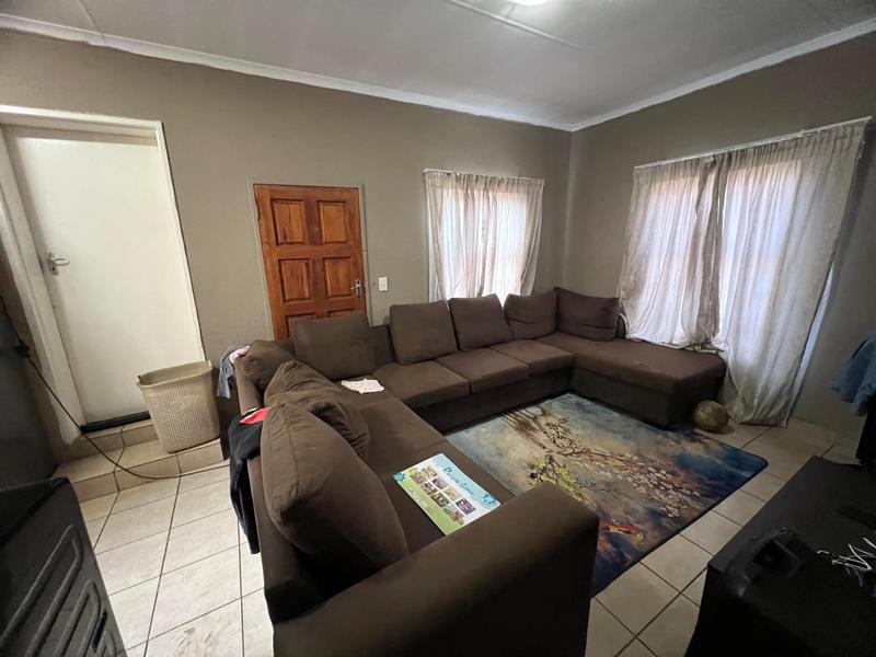 3 Bedroom Property for Sale in Thatch Hill Estate Gauteng