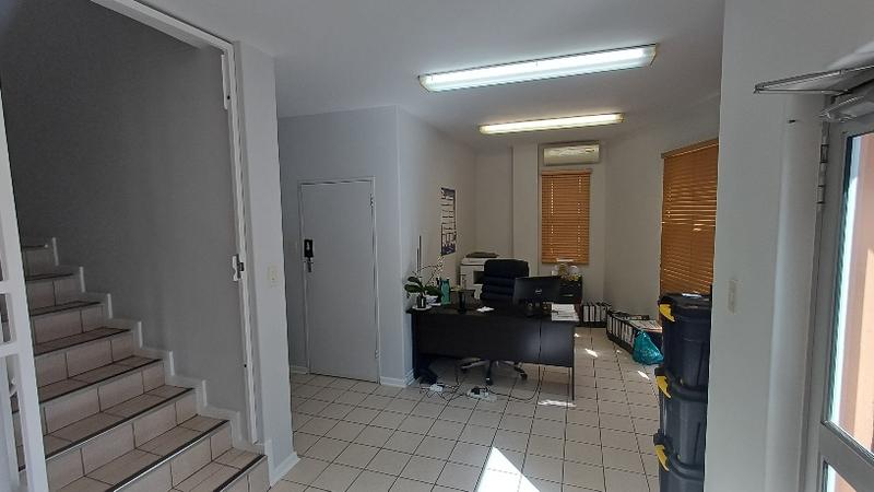 To Let commercial Property for Rent in Rooihuiskraal Gauteng