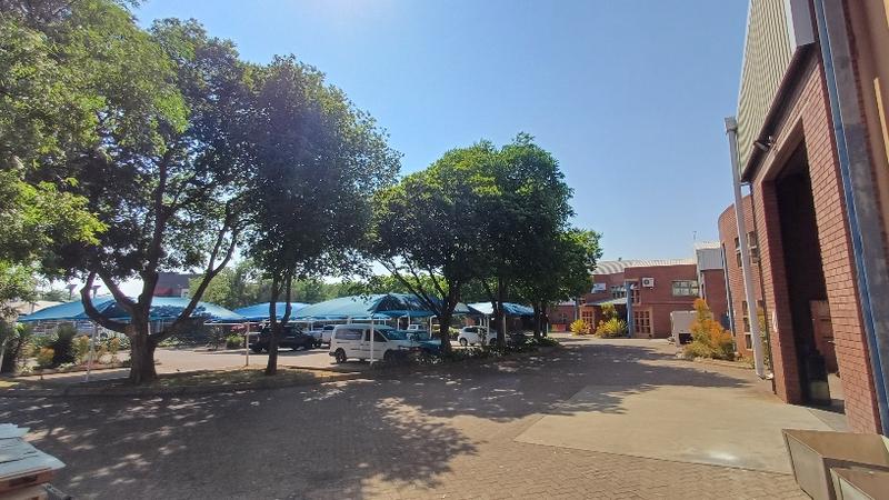 To Let commercial Property for Rent in Rooihuiskraal Gauteng