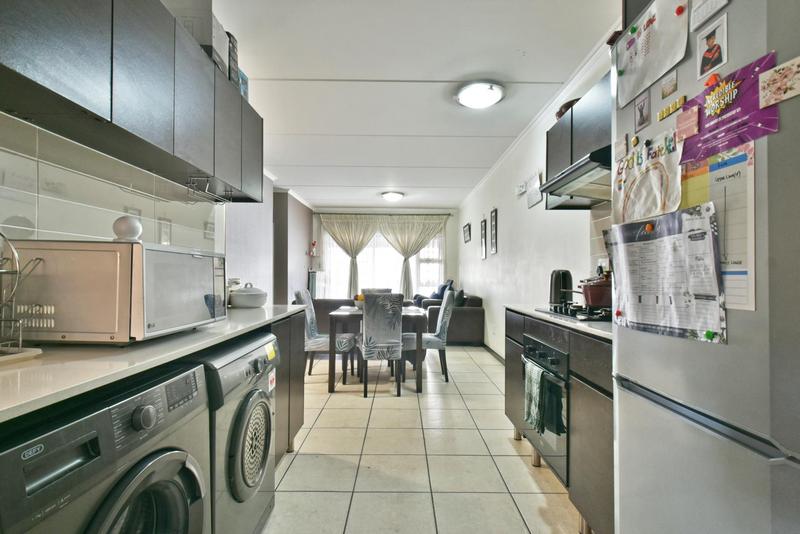 3 Bedroom Property for Sale in Oakdene Gauteng