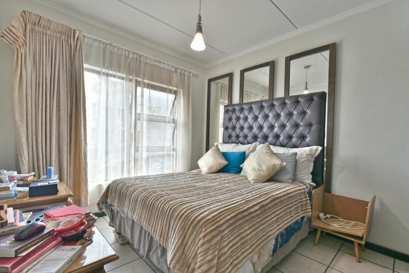 3 Bedroom Property for Sale in Oakdene Gauteng