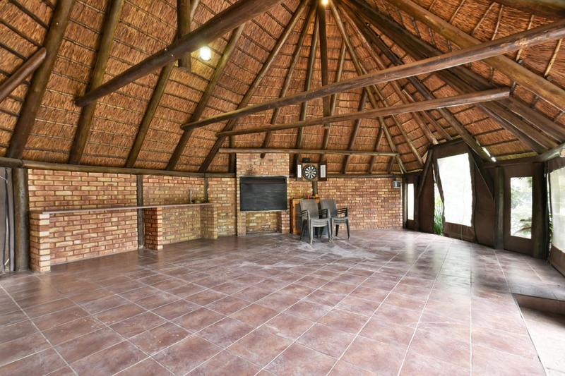 4 Bedroom Property for Sale in Oakdene Gauteng