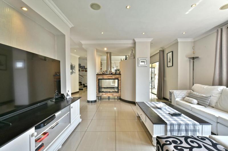 5 Bedroom Property for Sale in Boskruin Gauteng