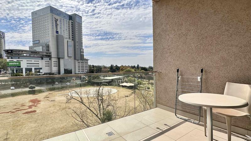 To Let 1 Bedroom Property for Rent in Sandown Gauteng