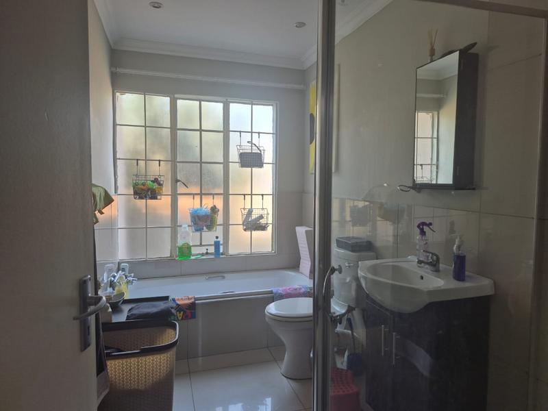 3 Bedroom Property for Sale in Randburg Central Gauteng