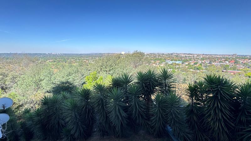 2 Bedroom Property for Sale in Northcliff Gauteng