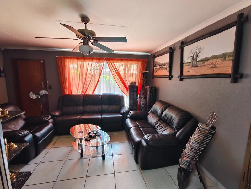 3 Bedroom Property for Sale in Doornpoort Gauteng