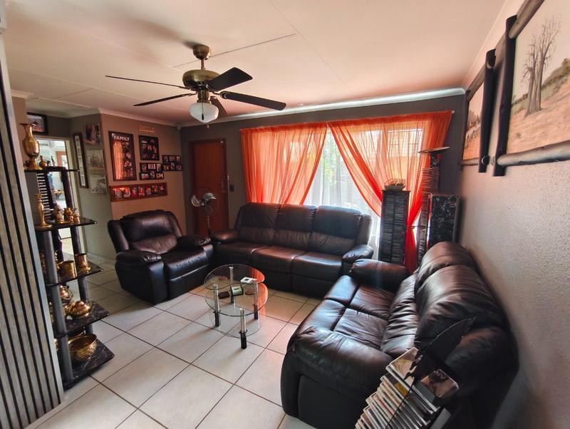 3 Bedroom Property for Sale in Doornpoort Gauteng