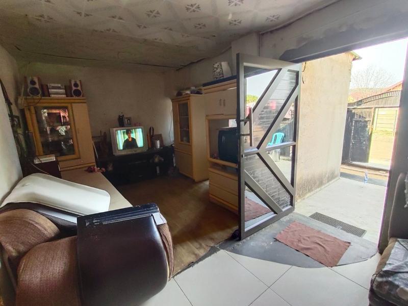 5 Bedroom Property for Sale in Elandspoort Gauteng
