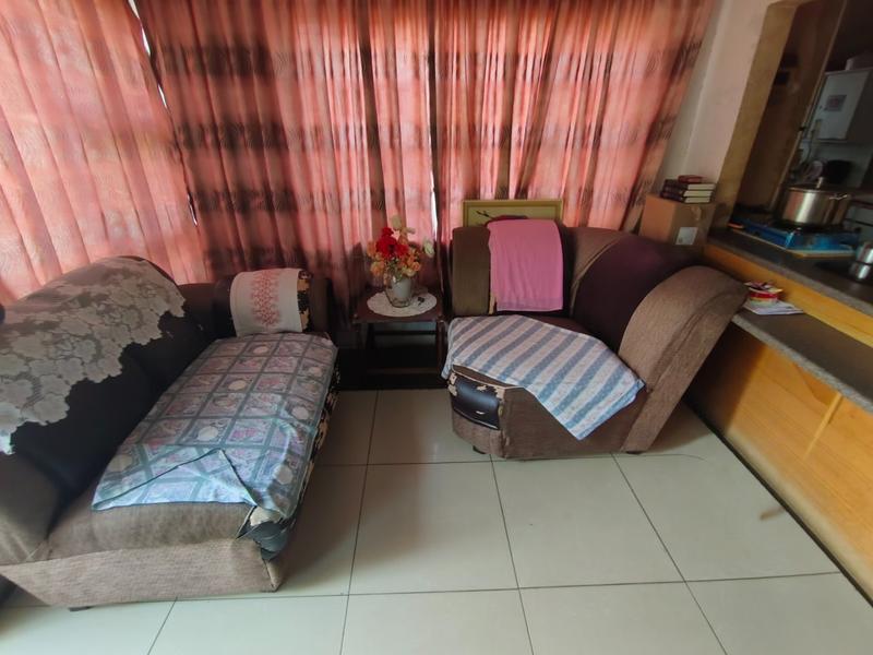 5 Bedroom Property for Sale in Elandspoort Gauteng