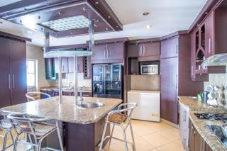 6 Bedroom Property for Sale in Bramley Park Gauteng