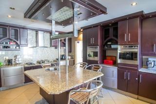 6 Bedroom Property for Sale in Bramley Park Gauteng