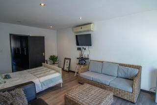 6 Bedroom Property for Sale in Bramley Park Gauteng
