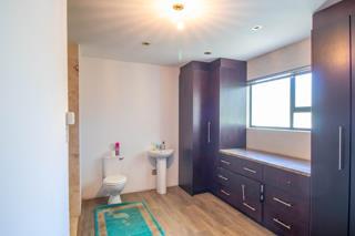 6 Bedroom Property for Sale in Bramley Park Gauteng