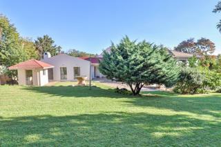 6 Bedroom Property for Sale in Bramley Park Gauteng