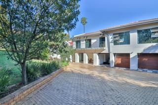 6 Bedroom Property for Sale in Bramley Park Gauteng