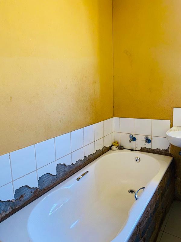3 Bedroom Property for Sale in Protea Glen Gauteng