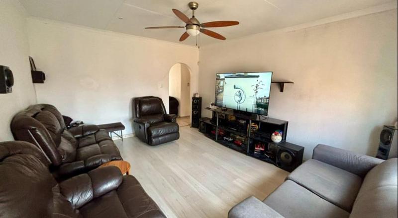 3 Bedroom Property for Sale in Mayberry Park Gauteng