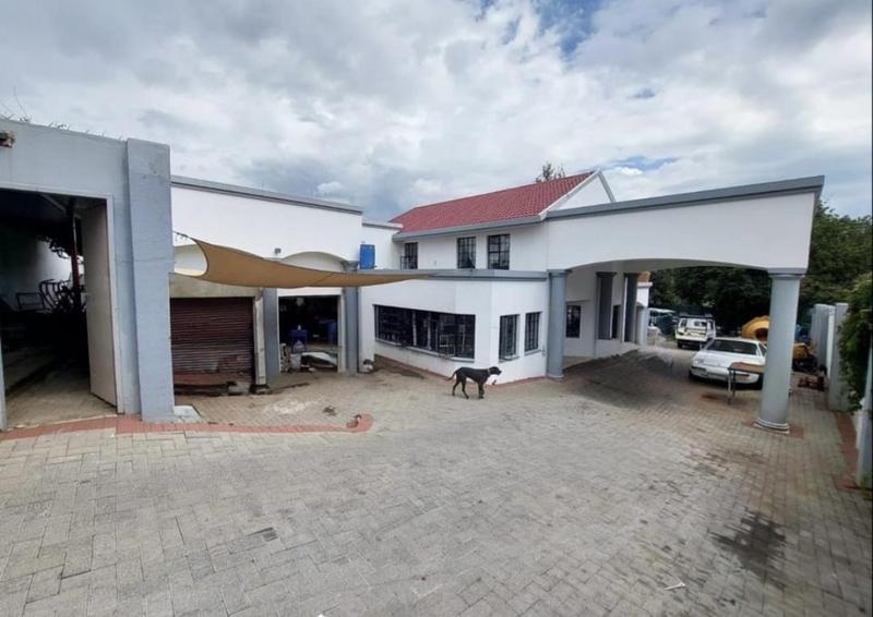 4 Bedroom Property for Sale in South Crest Gauteng