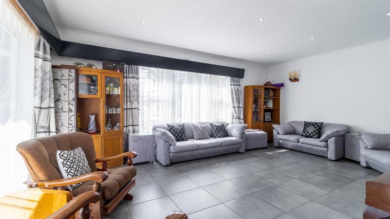 4 Bedroom Property for Sale in The Hill Gauteng