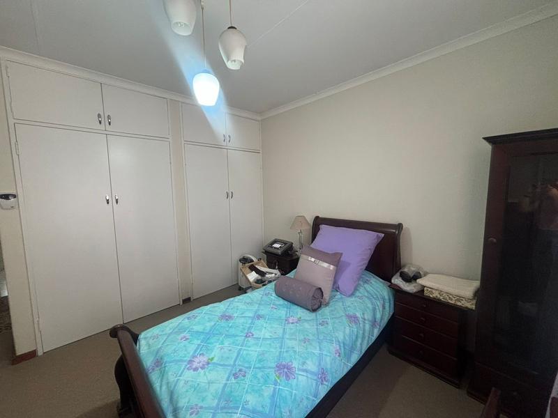 3 Bedroom Property for Sale in Albertskroon Gauteng