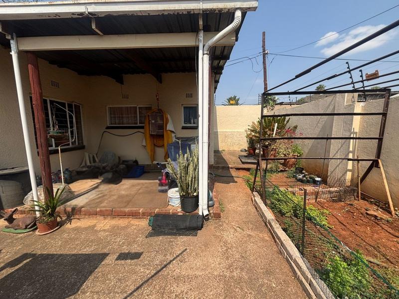 3 Bedroom Property for Sale in Albertskroon Gauteng